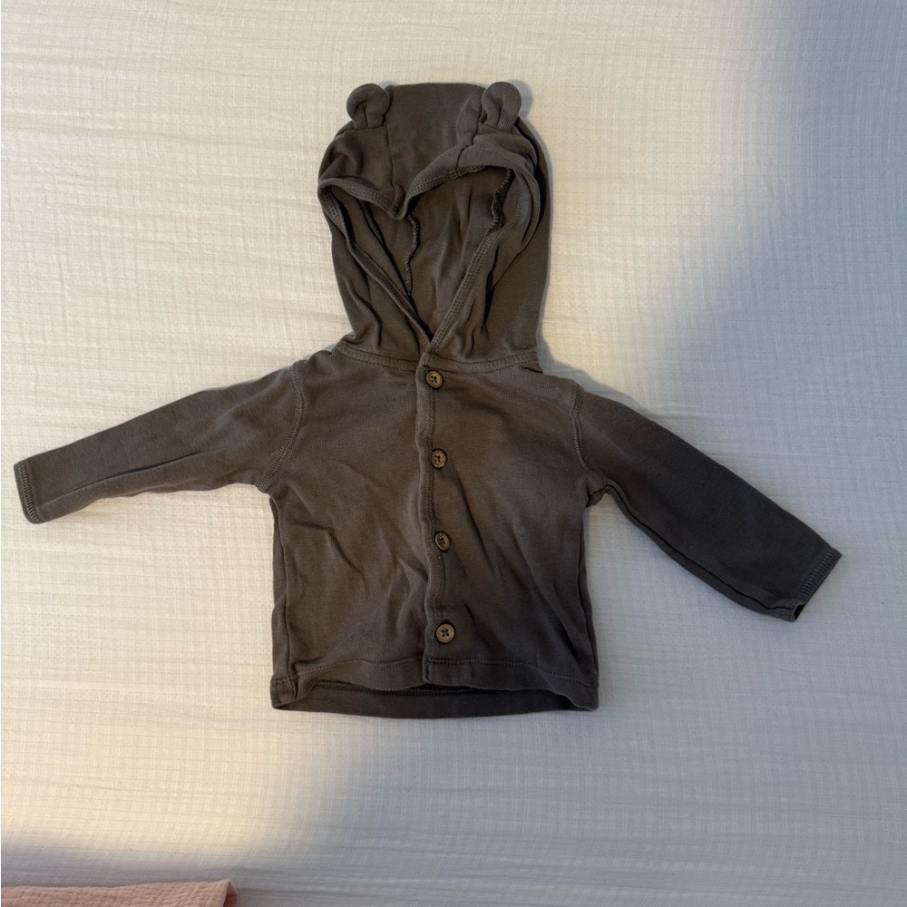 Cozy Grey Hoodie with Bear Ears